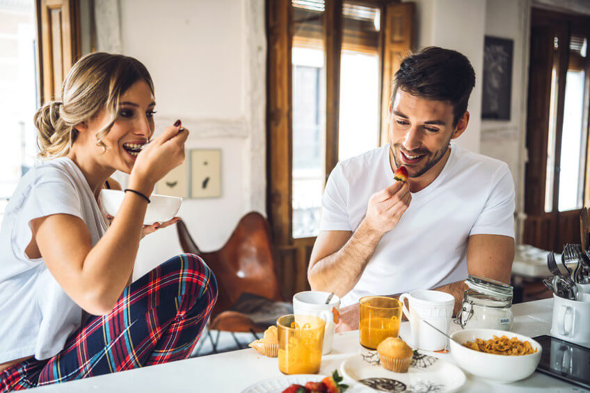 Le petit déjeuner est-il vraiment un repas incontournable ?
