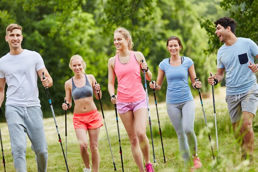 Conseil de Bastien : Sport, 3 bienfaits de la marche nordique