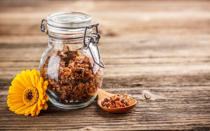 La propolis, un remède naturel aux nombreuses vertus curatives