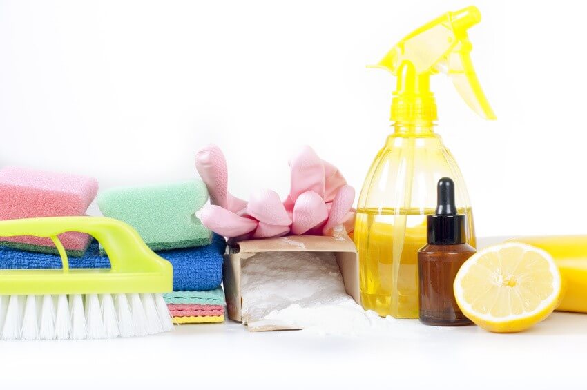 DIY : réaliser des produits ménagers naturels et efficaces !